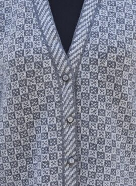 Hall Kadrina mantel 3 – koopia